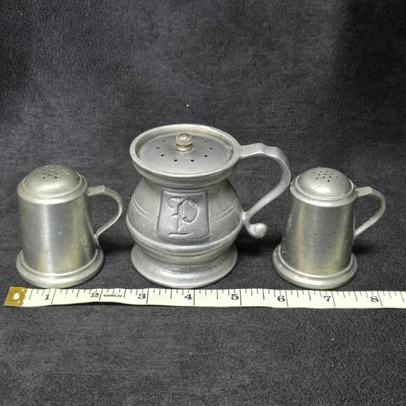 Wilton Armetale Pewter Tavern Pepper & 2 Extra Salt And Pepper Shakers USA - Picture 10 of 11